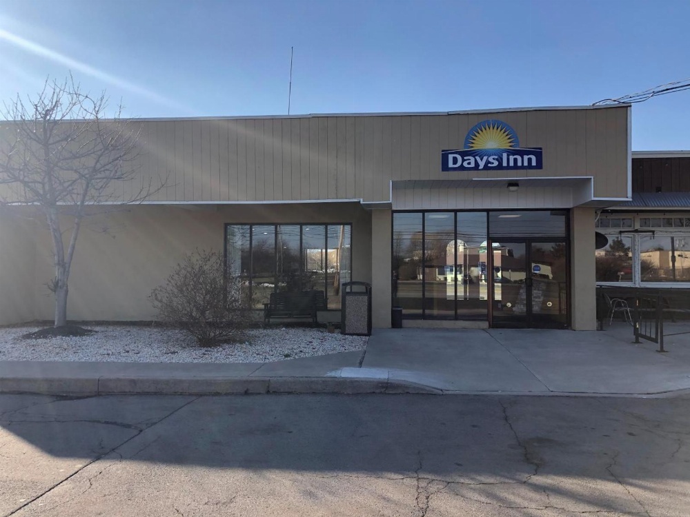 Days Inn by Wyndham Henrietta/Rochester Area Main image